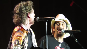Watch Out! Rolling Stones – “Dead Flowers” with Brad Paisley Nashville June 17, 2015